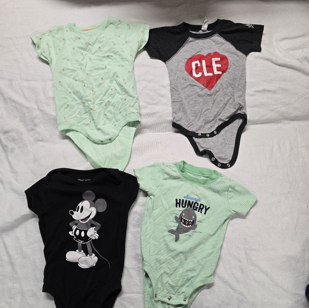Baby boys size 12 months summer clothing bundle of 7 - Picture 3 of 5